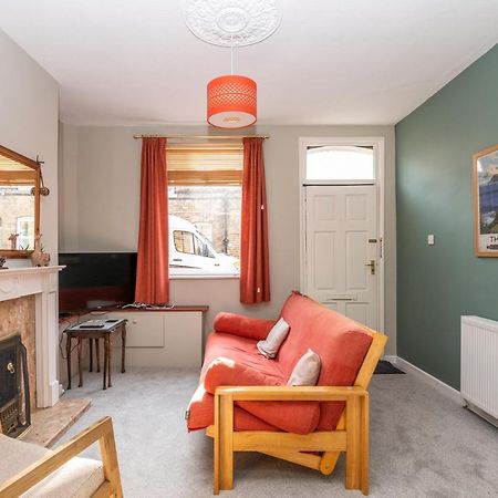 Cosy & Central Victorian House - Pass The Keys ヨーク エクステリア 写真